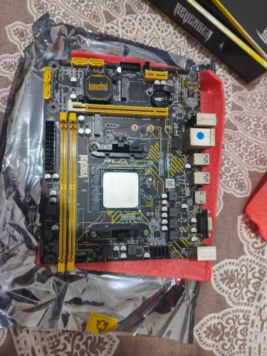 Placa mãe a320 e processador rayze 5 2600