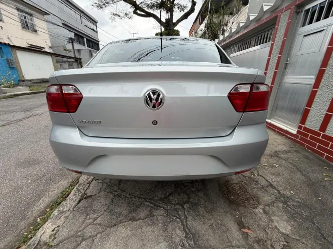 Volkswagen Voyage 1.0 Flex 12V 4P 2023