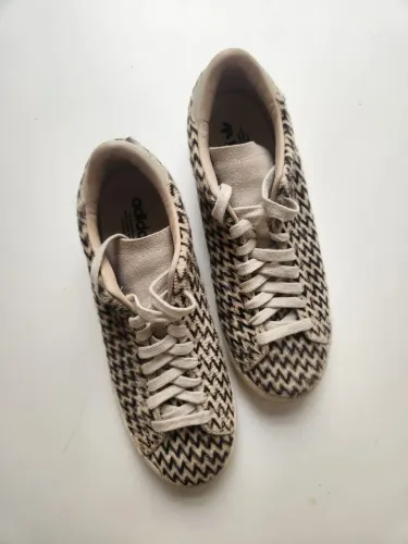 Tenis adidas originals match play 40