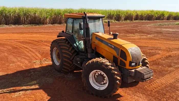 Trator BH 205