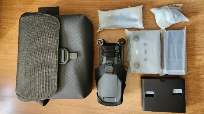 DJI MAVIC 3 COMBO HOMOLOGADO. POUCO USO