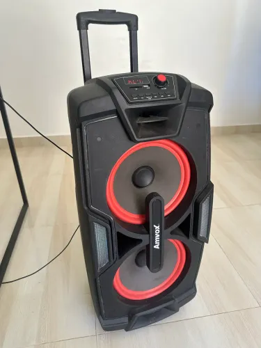 Vendo caixa de som 850w da Amvox