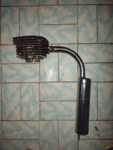 Vendo ou troco camisa com escapamento motorizada 