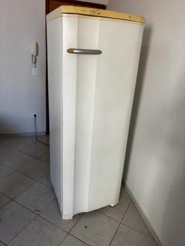 MÓVEIS A VENDA
