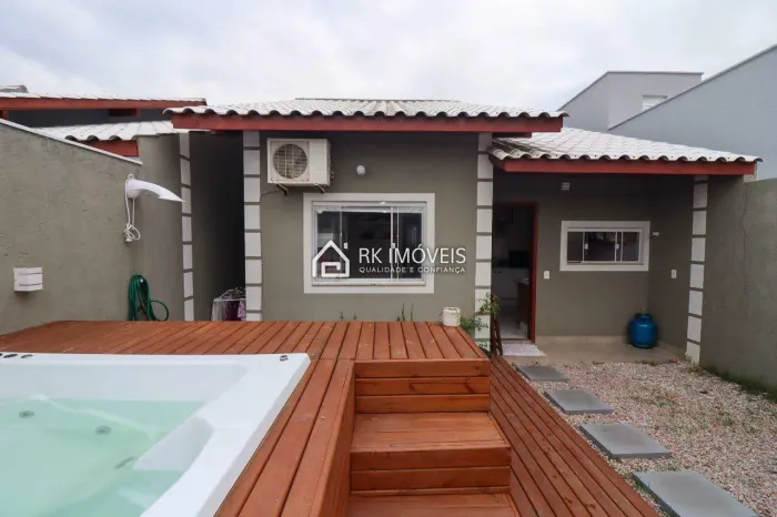 Casa para aluguel, 2 quartos, 1 suíte, 1 vaga, São João do Rio Vermelho - Florianópolis/SC