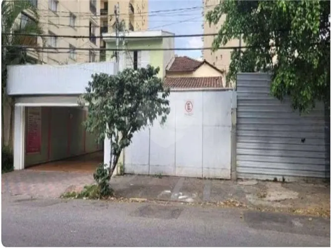 Terreno à venda ou para locação em Perdizes - SP