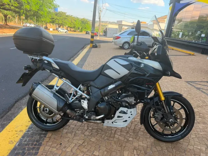 SUZUKI DL 1000 VSTRON