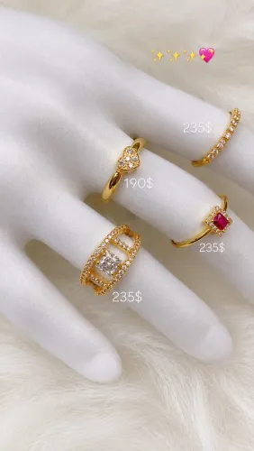 Anéis e pulseiras