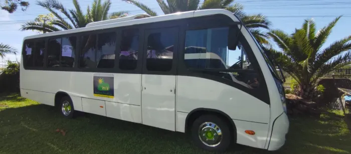 MICRO ÔNIBUS 31 LUG. AR COND. 