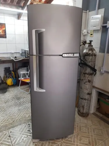 Geladeira dúplex frost free brastemp top linha
