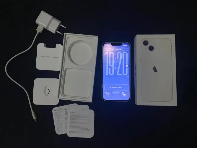 iPhone 13 na caixa troco por outro iPhone 