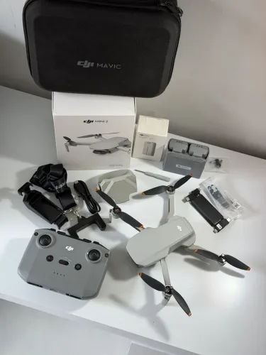 Drone DJI Mini 2 - 2 bateria + Acessórios