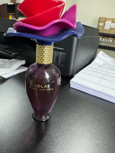 Perfume Lola Marc Jacobs 