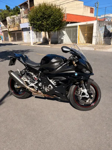 BMW S1000RR 2025 impecável, na garantia!!