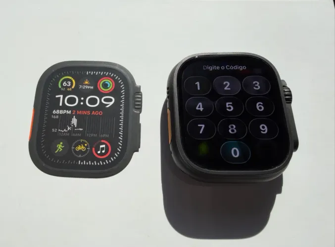 Apple Watch Ultra 2 49mm Black Titanium