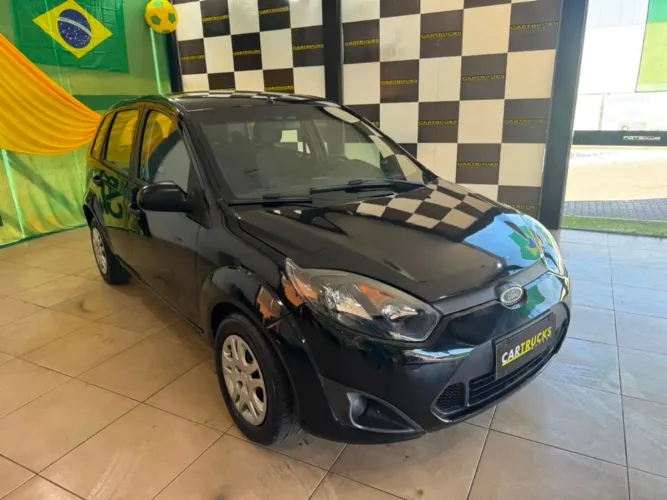 Ford Fiesta 1.0 Rocam SE Plus Hatch 8V Flex 4P Manual 2013