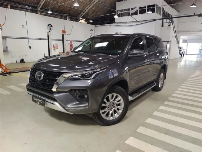 Toyota Hilux SW4 4X4 2.8 Diesel 2022