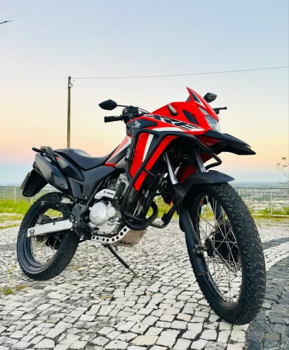 XRE 300 Rally