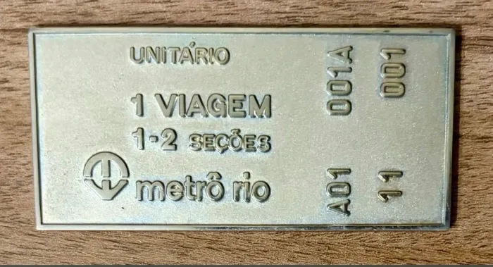 raríssimo bilhete metálico original da inauguração do metrô rio em 5 de março 1979
