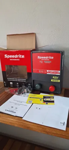 Eletrificador de cerca elétrica rural MP4000