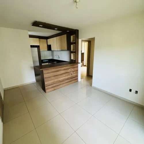 Apartamento à venda semimobiliado no bairro Nossa Senhora das Graças