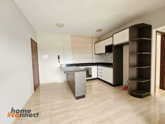 APARTAMENTO COM 2 QUARTOS E SACADA COM CHURRASQUEIRA POR R$ 2.000,00 + TAXAS