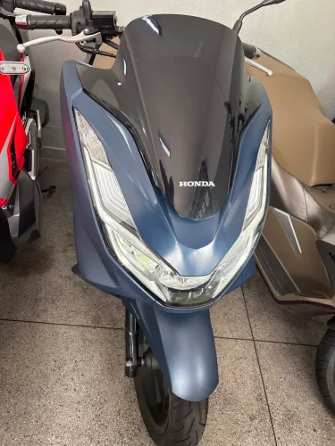 HONDA PCX 150 cc DLX 2024