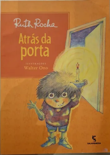 Vendo Livro Atrás da Porta