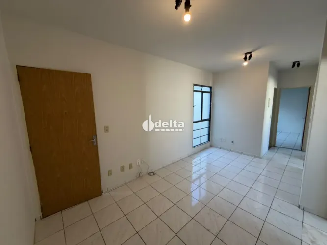 Apartamento com 3 quartos disponível para locação no bairro Santa Mônica em Uberlândia-MG