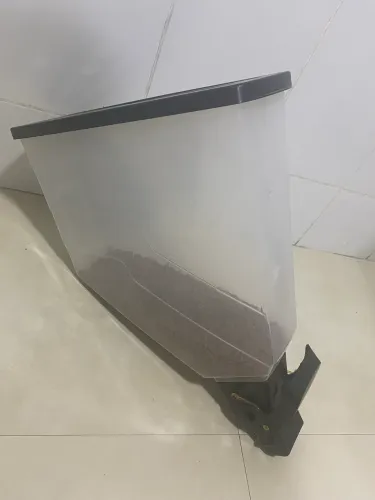 Pote ração dispenser de parede Slim 35L