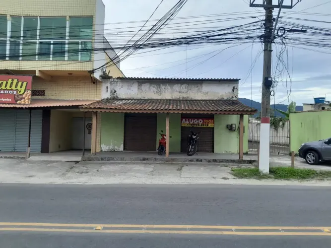 Imóvel para aluguel possui 218 metros quadrados em Praia de Itaipuaçu (Itaipuaçu) - Maricá