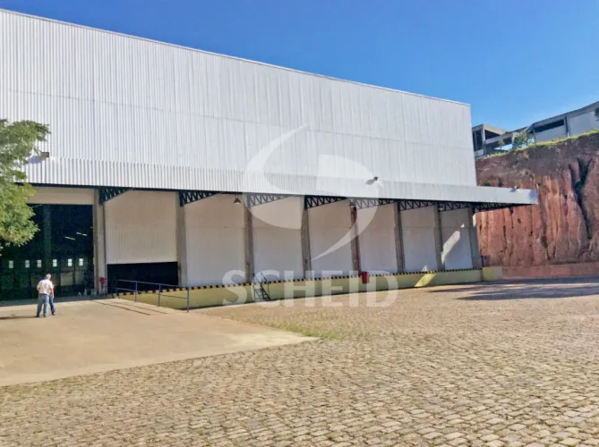 GALPÃO INDUSTRIAL.