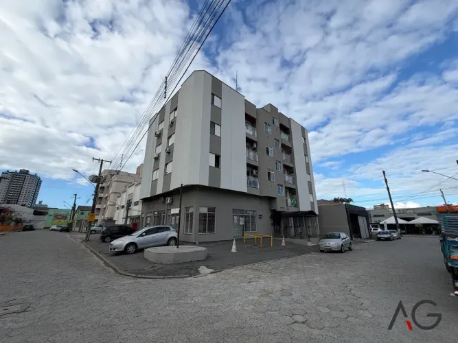 Loja para aluguel com 49 m² em Nossa Senhora do Rosário - São José - SC