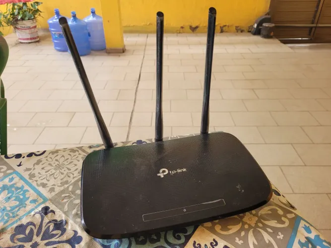 Roteador Wi-Fi TP-Link TL-WR940N 450Mbps (3 Antenas)