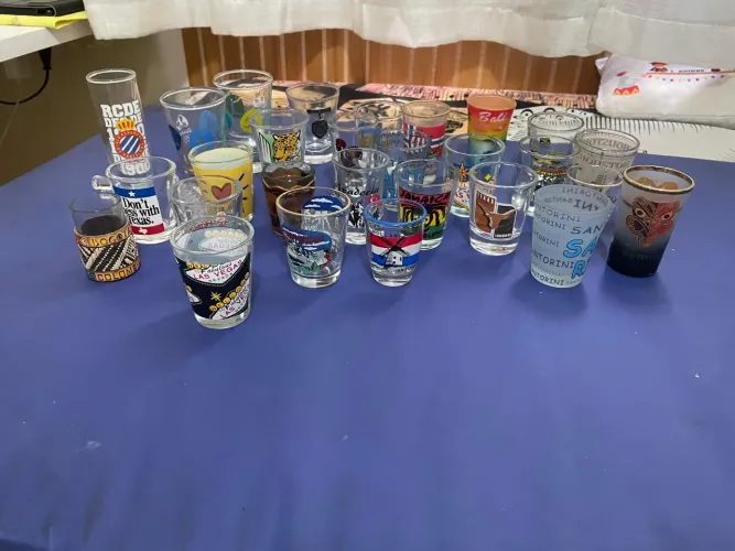 Copinhos para shots, vendo a unidade vários países