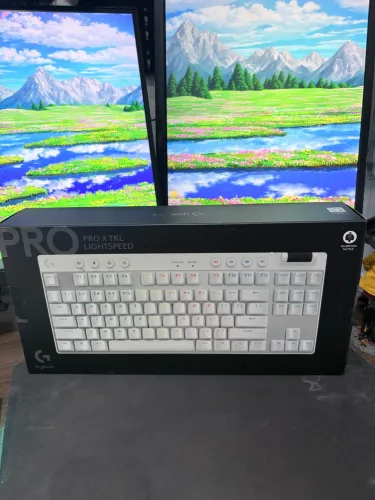 Logitech G PRO X TKL LIGHTSPEED - Novo, Lacrado!
