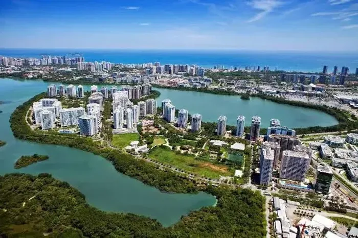 Duplex para aluguel e venda com 327 metros quadrados com 5 quartos