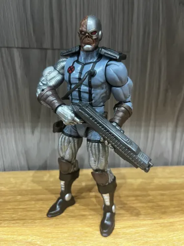 Deathlok Marvel Legend 