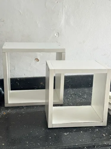 prateleiras de cubo 