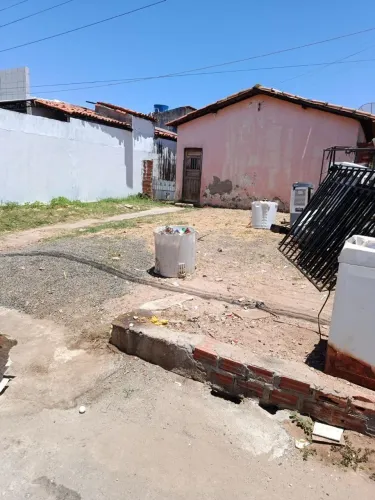 Vendo essa casa nas Pedrinhas 