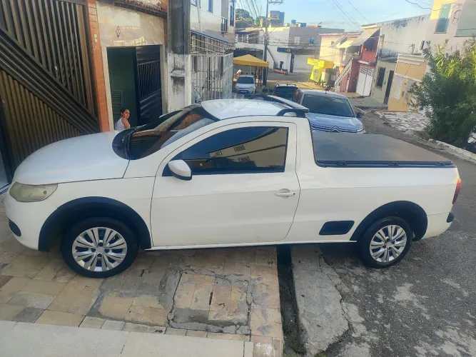 Volkswagen Saveiro 1.6 MI/ 1.6 MI Total Flex 8V (álcool) 2013