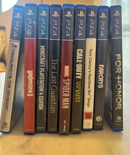 Lote com 9 Jogos PS4 Mídia Física - Ótimo Estado (Originais)