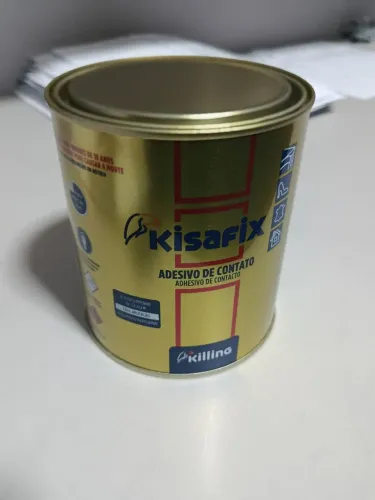 Cola  de contato 