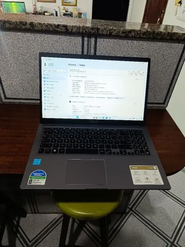 Notebook Intel quadcore Celeron zero nota e garantia ssdsvme ddr4 wi-fi webcam bluetooth