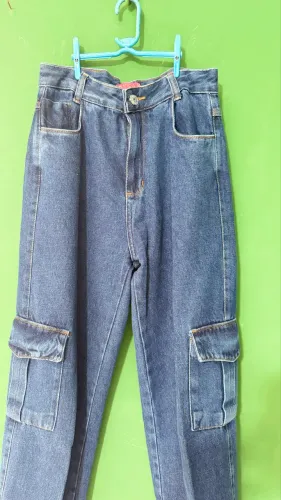 Calça cargo JEANS - Tamanho 42