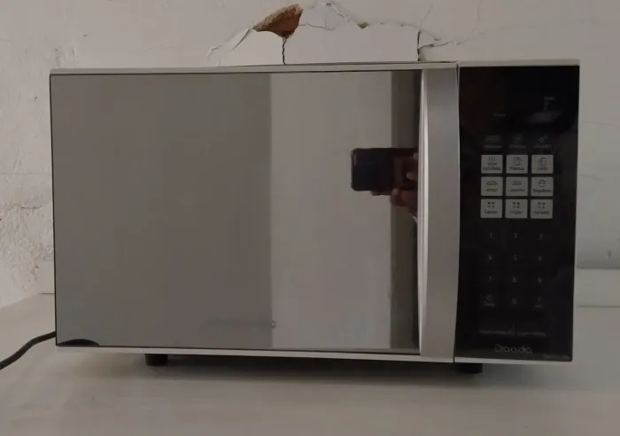 Microondas Panasonic | 20L | 220V