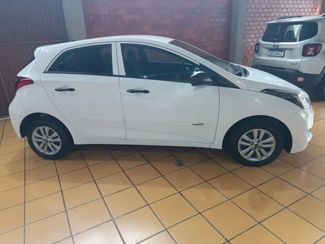 Hyundai HB20 Unique 1.0 Flex 12V Mec. 2019
