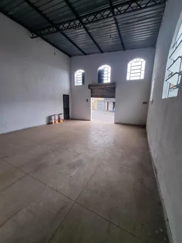 GALPÃO 80M² COM PÉ DIREITO 5M E BANHEIRO, PRÓXIMO AO SHOPPING PASSEIO DAS ÁGUAS