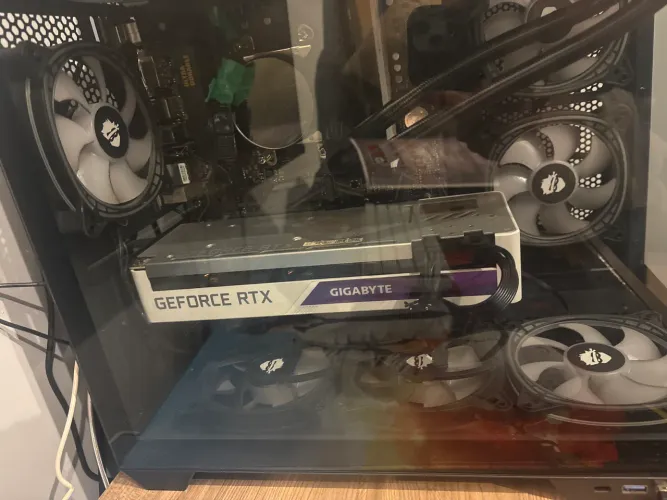 RTX3070 Vision OC WhITE 