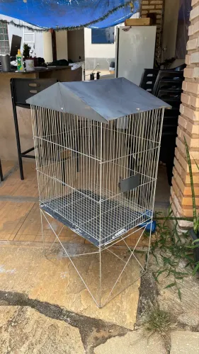 Viveiro para pássaros